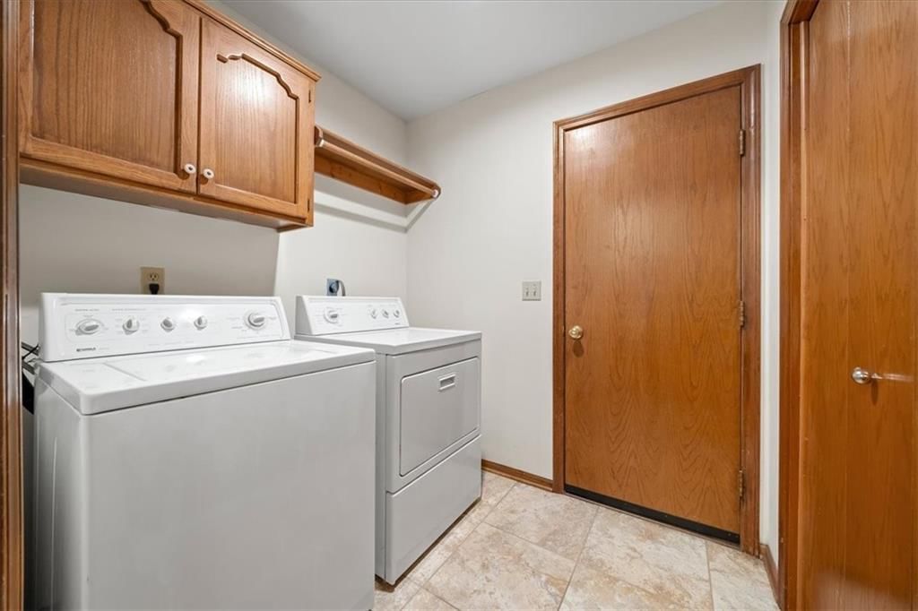 2224 NW Summerfield Drive — photo 16