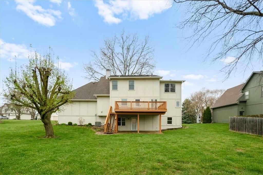 2224 NW Summerfield Drive — photo 27
