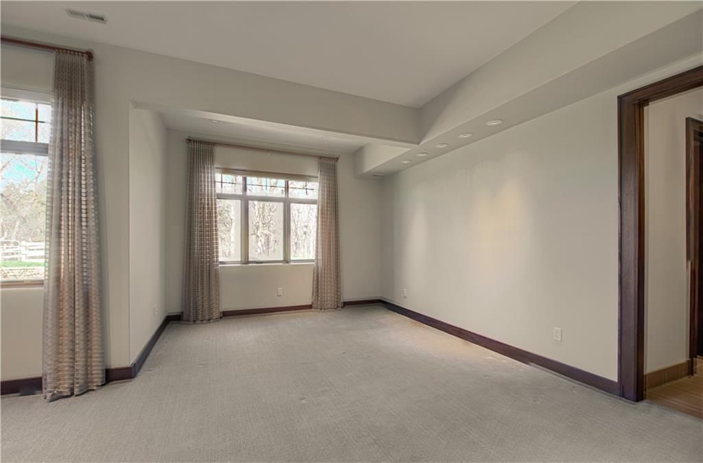 5740 Clare Road — photo 32