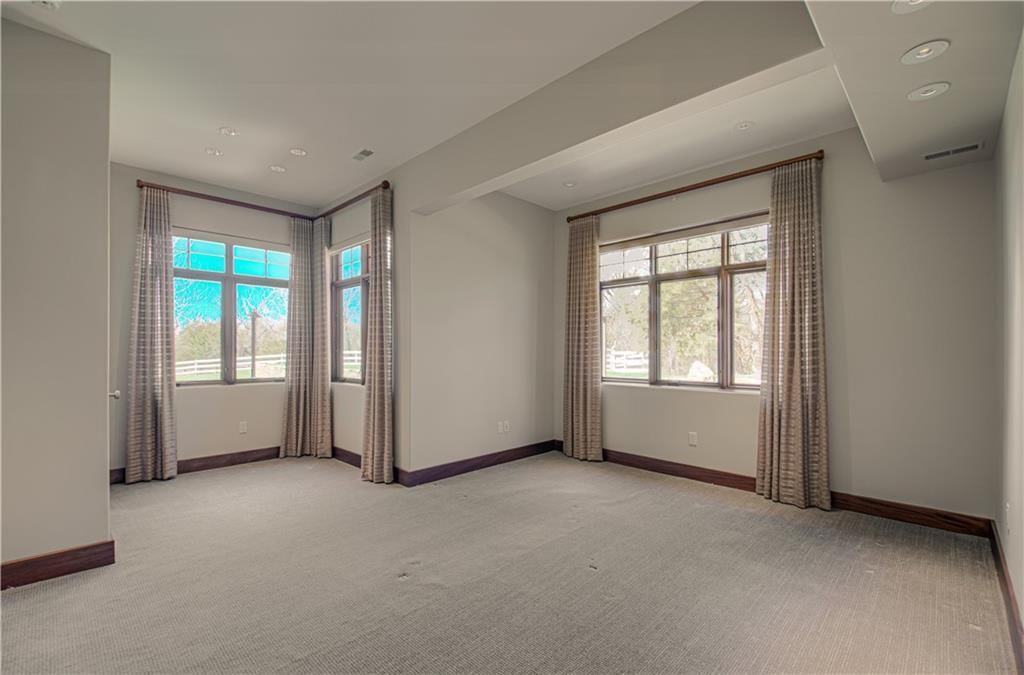 5740 Clare Road — photo 33