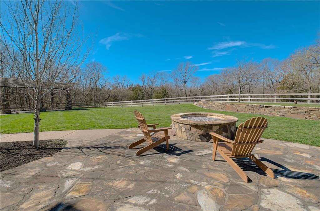 5740 Clare Road — photo 44