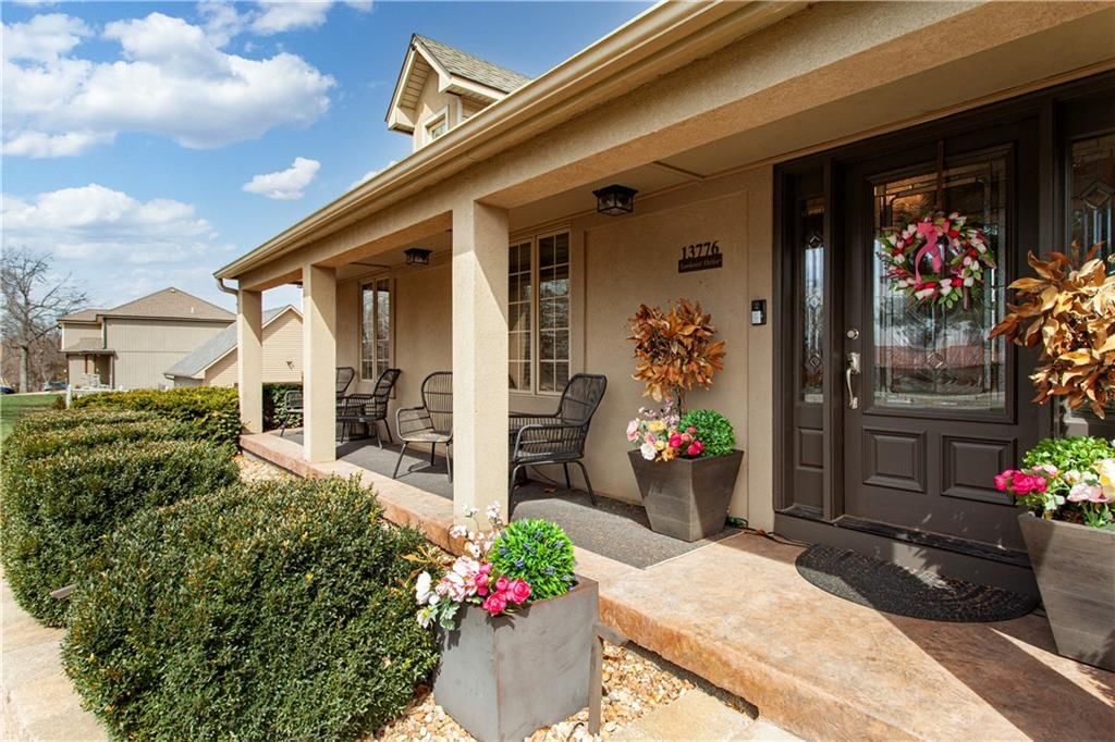 13776 Lookout Drive — photo 4