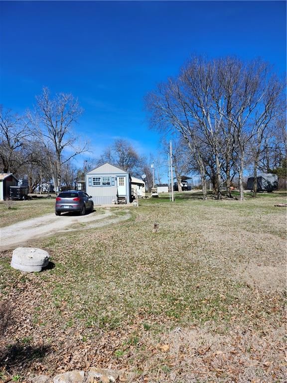53 Deepwoods Drive, Linn Valley, KS