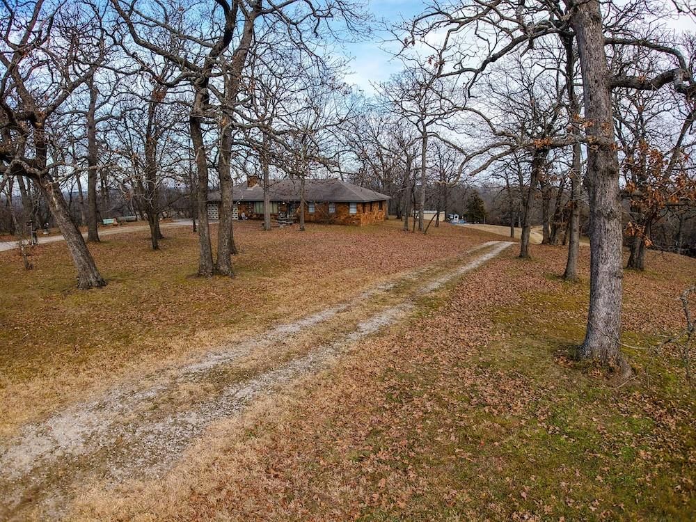 1628 County Road 4150 N/A — photo 37