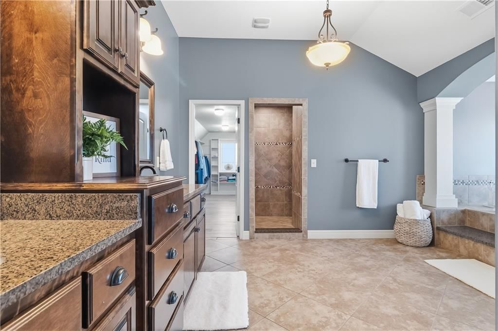11415 W 165th Terrace — photo 33