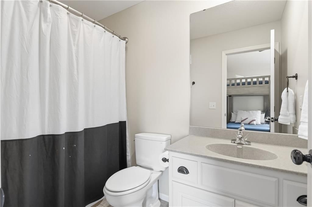 11415 W 165th Terrace — photo 39