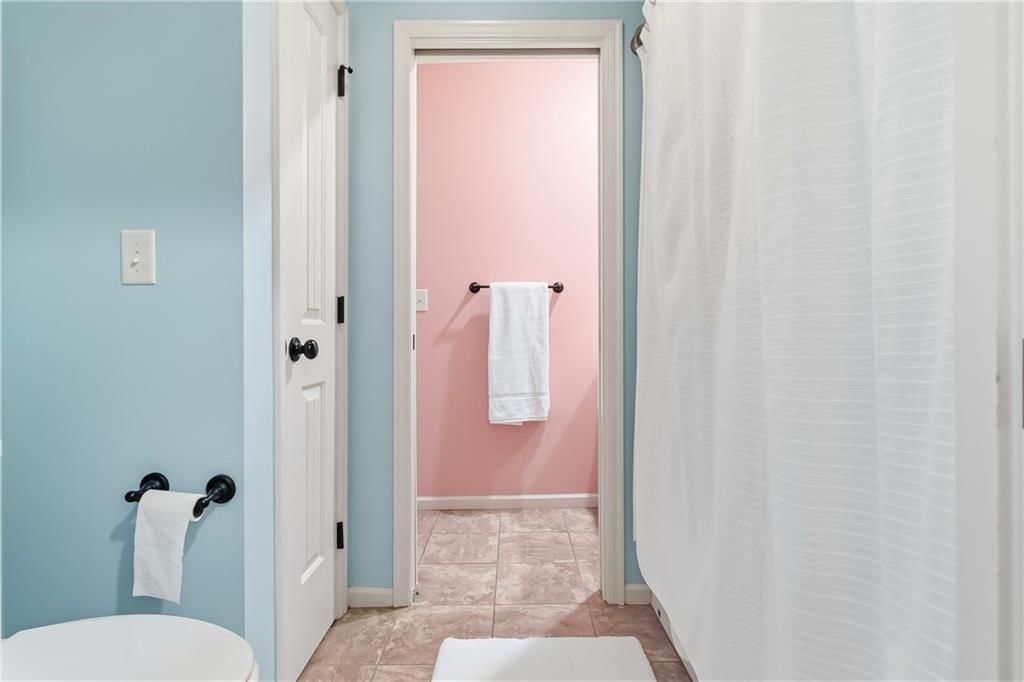11415 W 165th Terrace — photo 42
