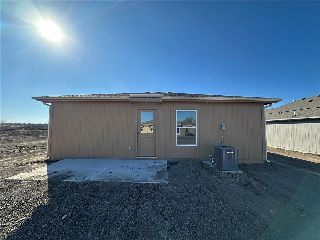 20871 Fairview Street — photo 6