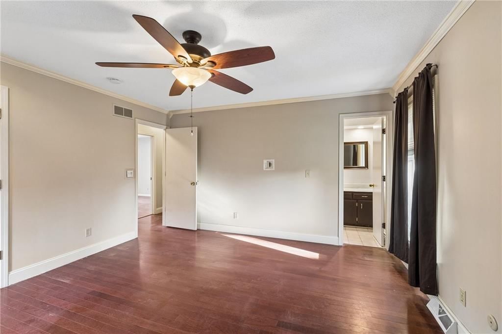 5929 N Mersington Avenue — photo 13
