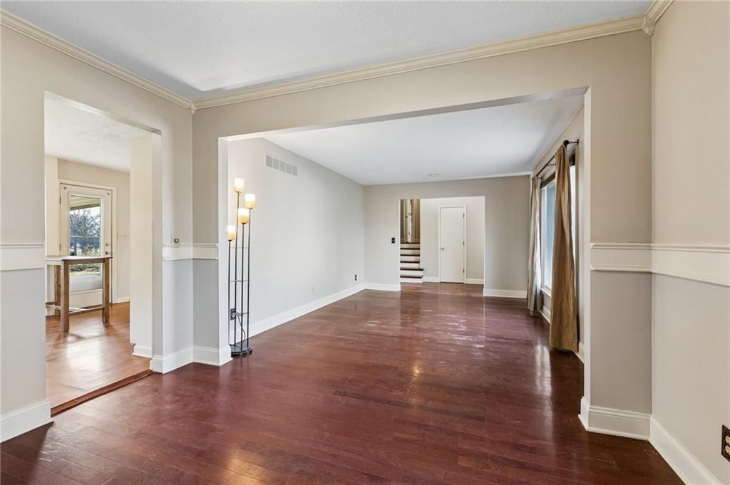 5929 N Mersington Avenue — photo 28