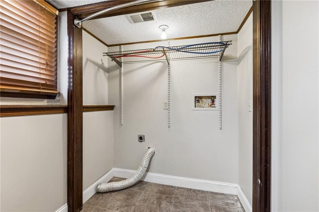 5929 N Mersington Avenue — photo 35