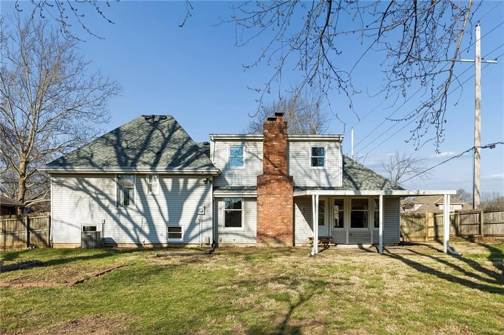5929 N Mersington Avenue — photo 39