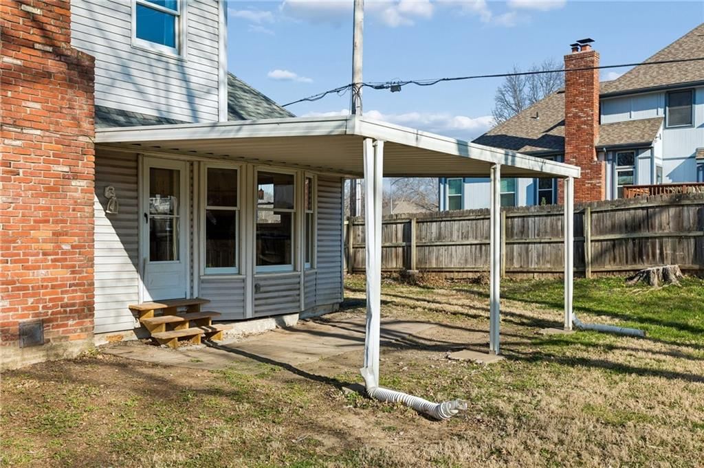 5929 N Mersington Avenue — photo 41
