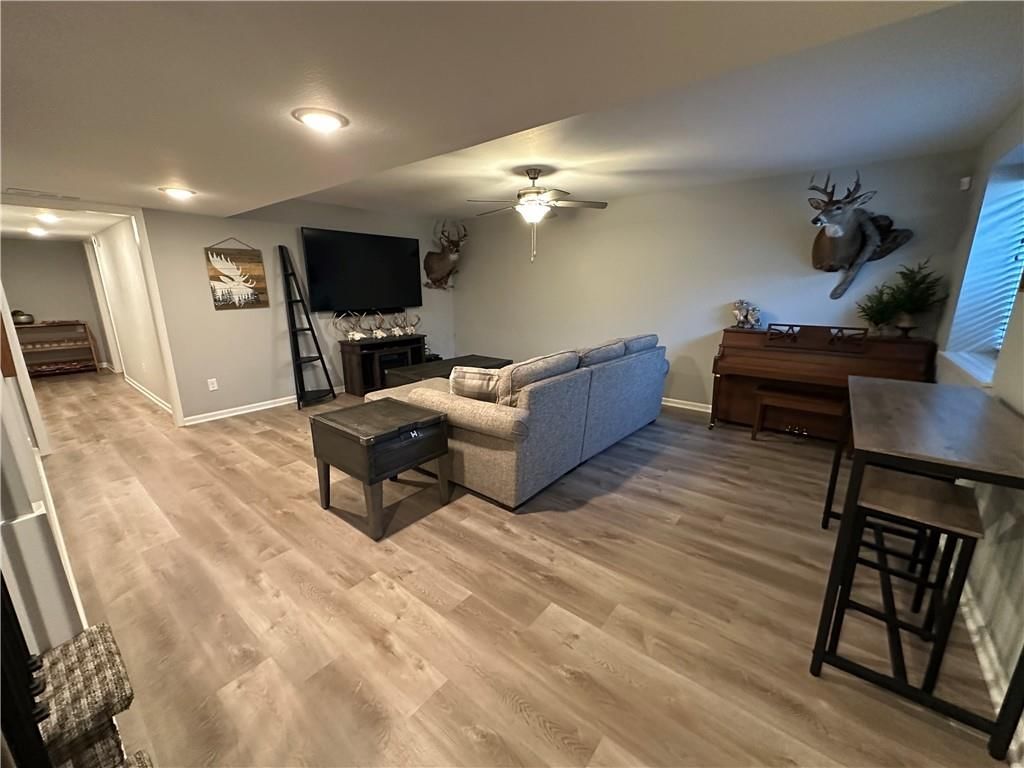 1203 SW Burns Court — photo 4