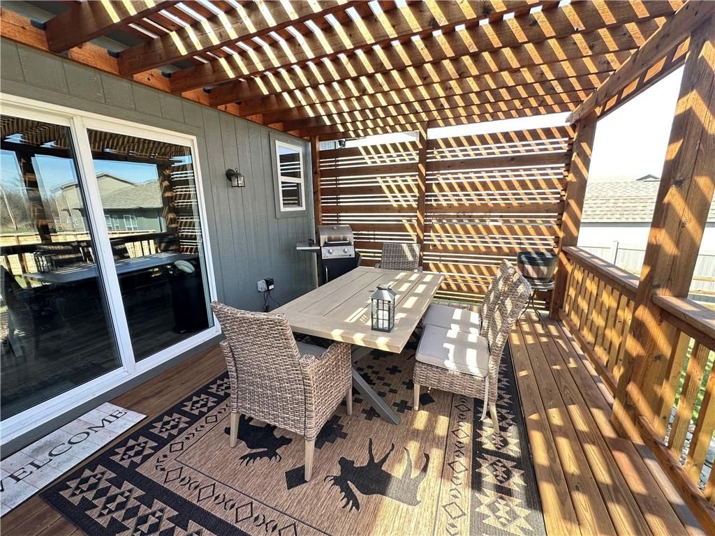 1203 SW Burns Court — photo 8