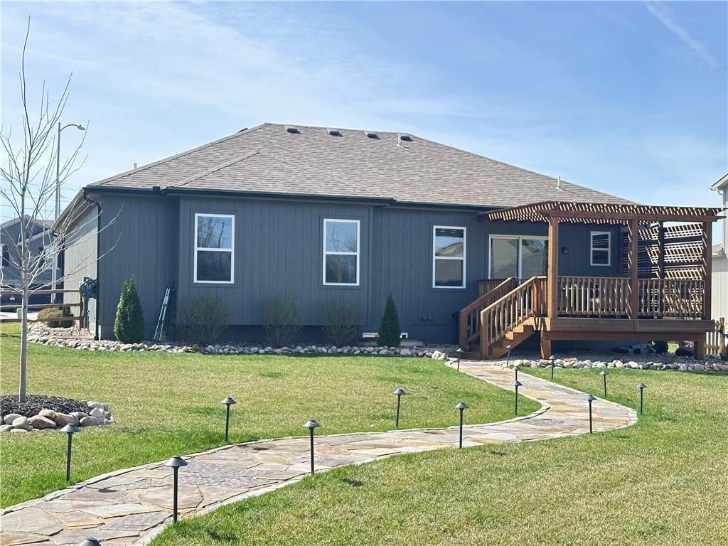 1203 SW Burns Court — photo 10