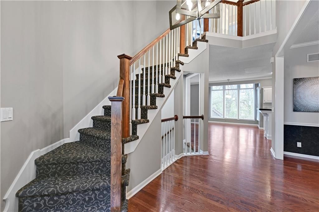 12455 ENGLAND Street — photo 5