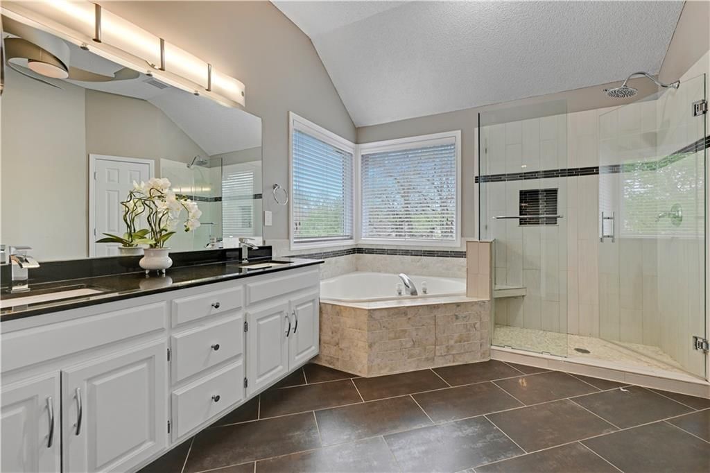 12455 ENGLAND Street — photo 24