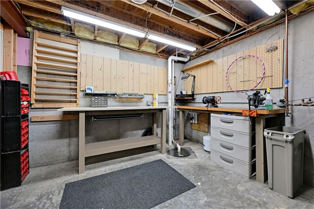 12455 ENGLAND Street — photo 34