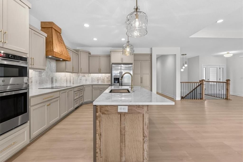 422 NE Lakota Drive — photo 15