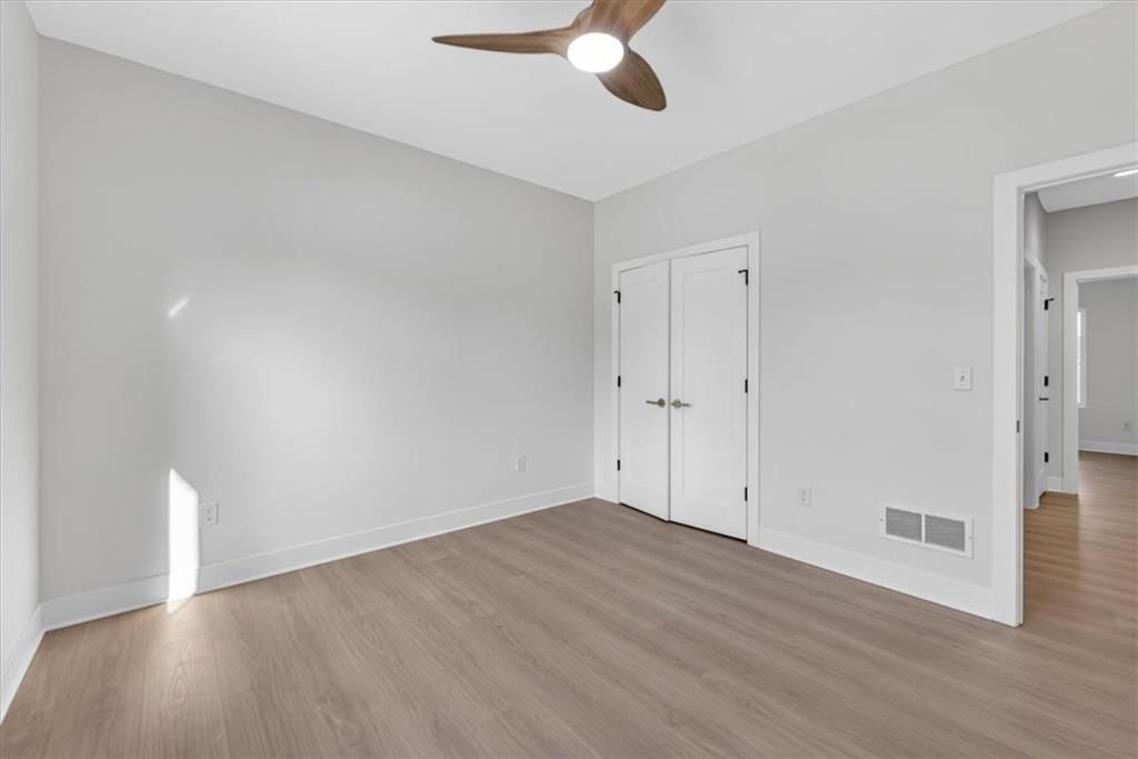 422 NE Lakota Drive — photo 44