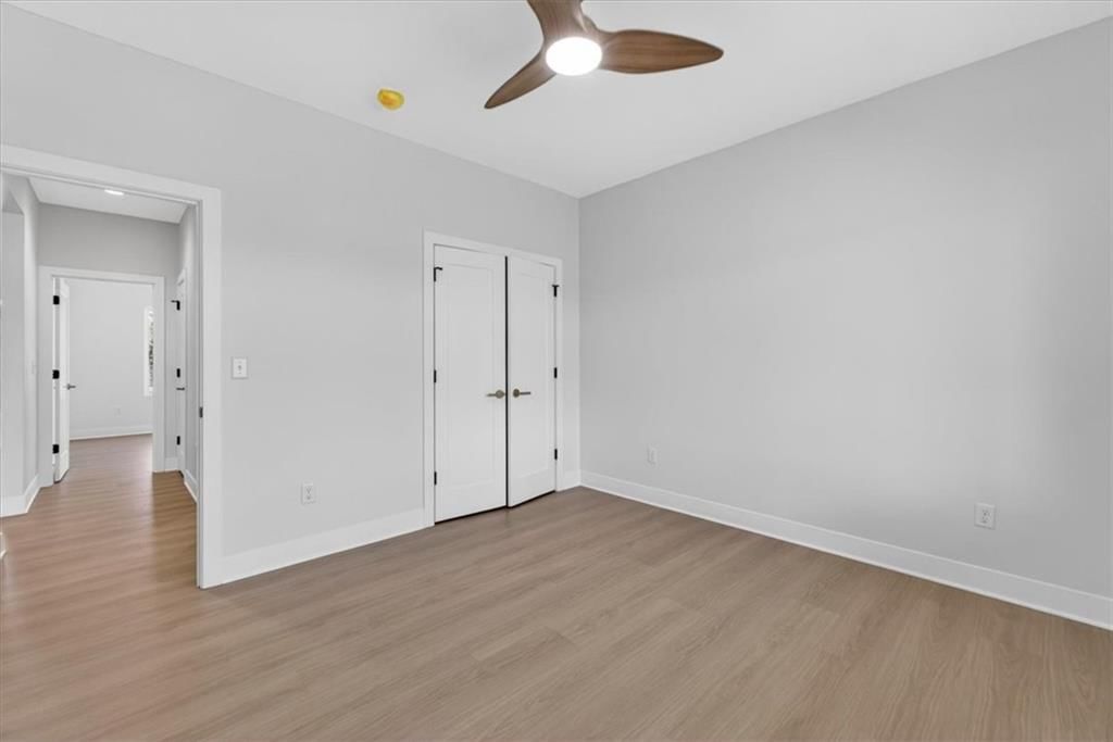 422 NE Lakota Drive — photo 49