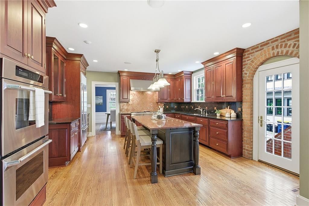 630 W Meyer Boulevard — photo 17