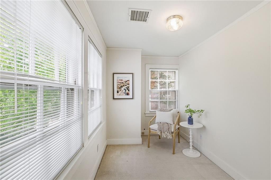 630 W Meyer Boulevard — photo 32