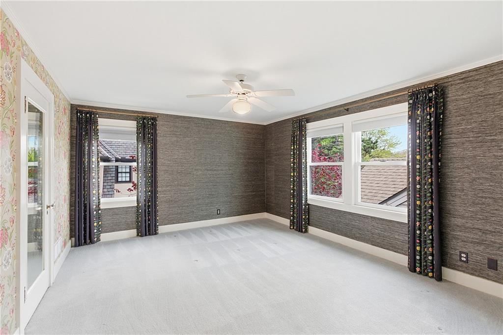 630 W Meyer Boulevard — photo 37