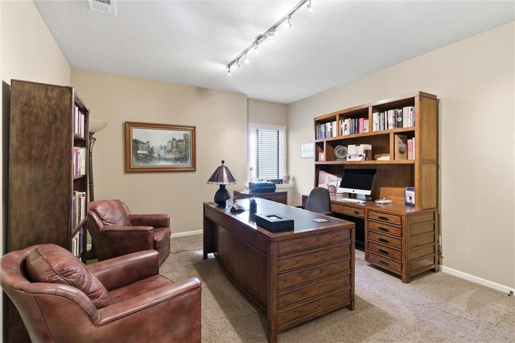 15703 Lowell Lane — photo 29