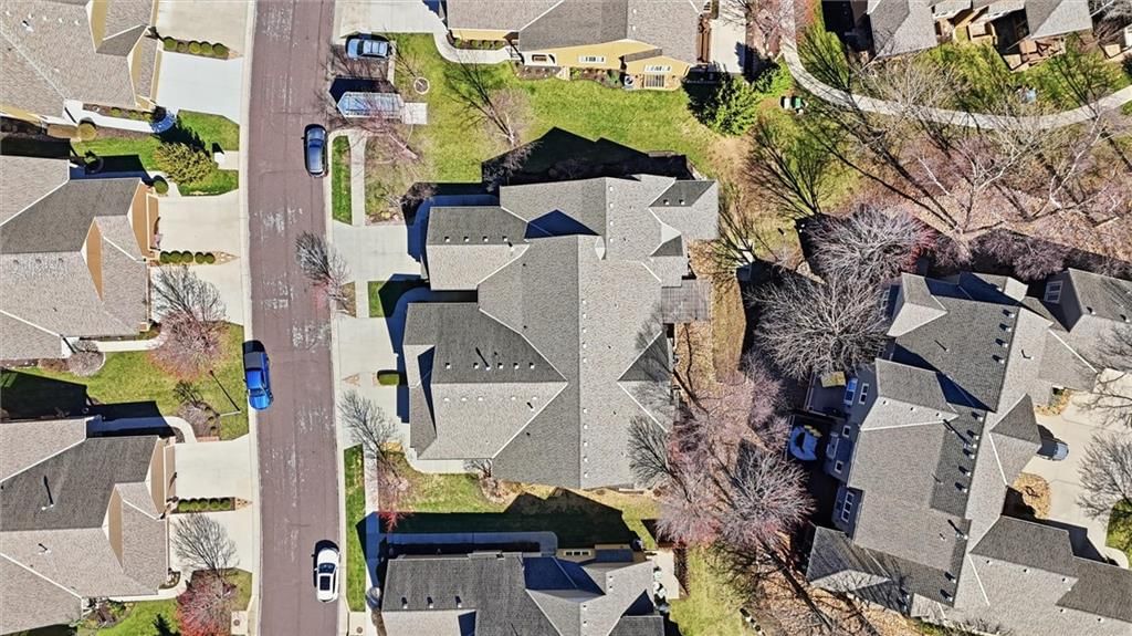 15703 Lowell Lane — photo 36