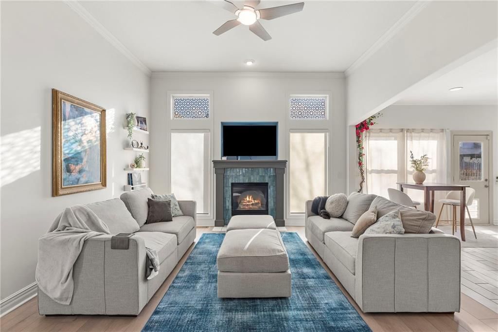 8901 N St Clair Avenue — photo 3