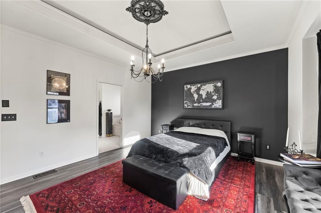 8901 N St Clair Avenue — photo 14