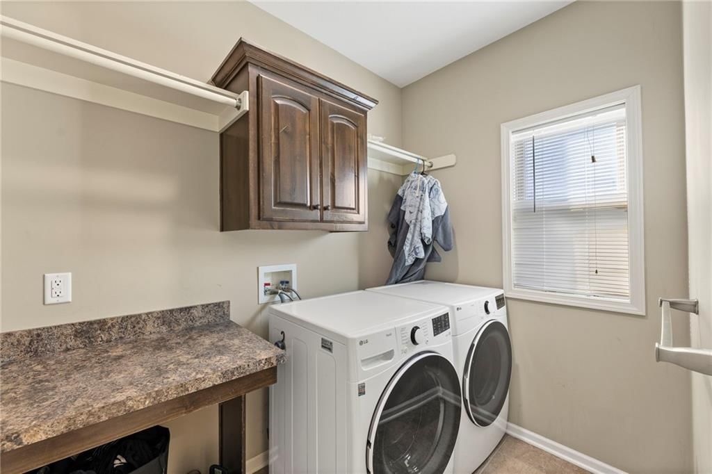 8901 N St Clair Avenue — photo 20
