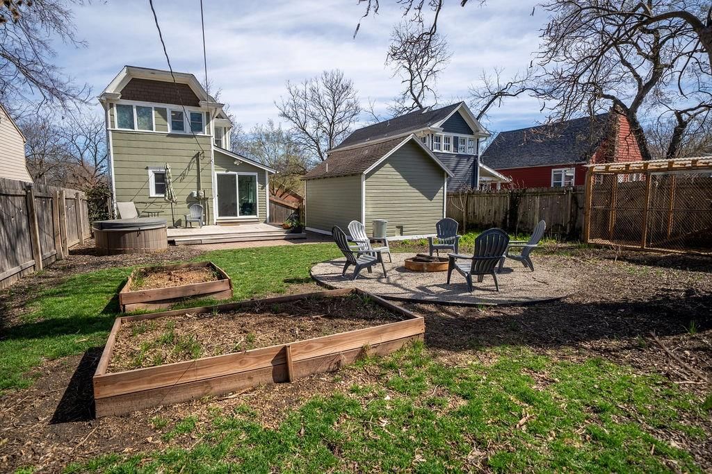 633 Alabama Street — photo 50