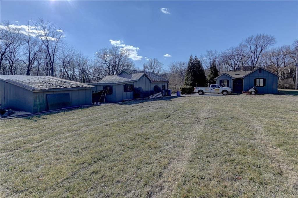 6121 NW Klamm Road — photo 35