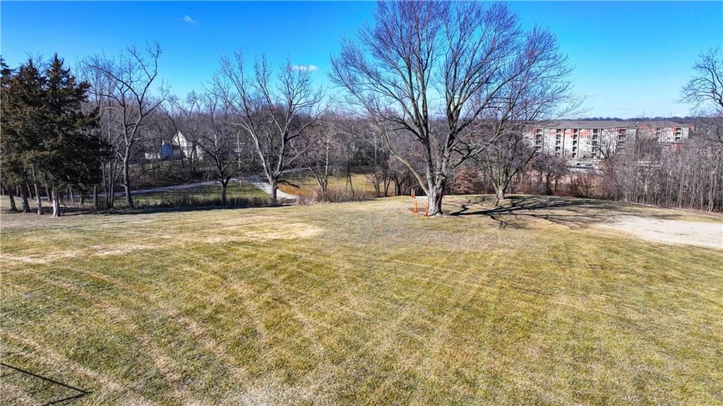 6121 NW Klamm Road — photo 40