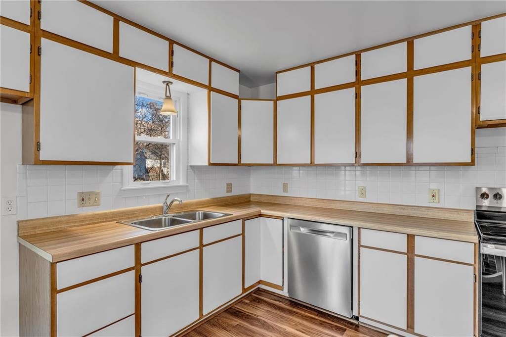 238 Michigan Street — photo 11