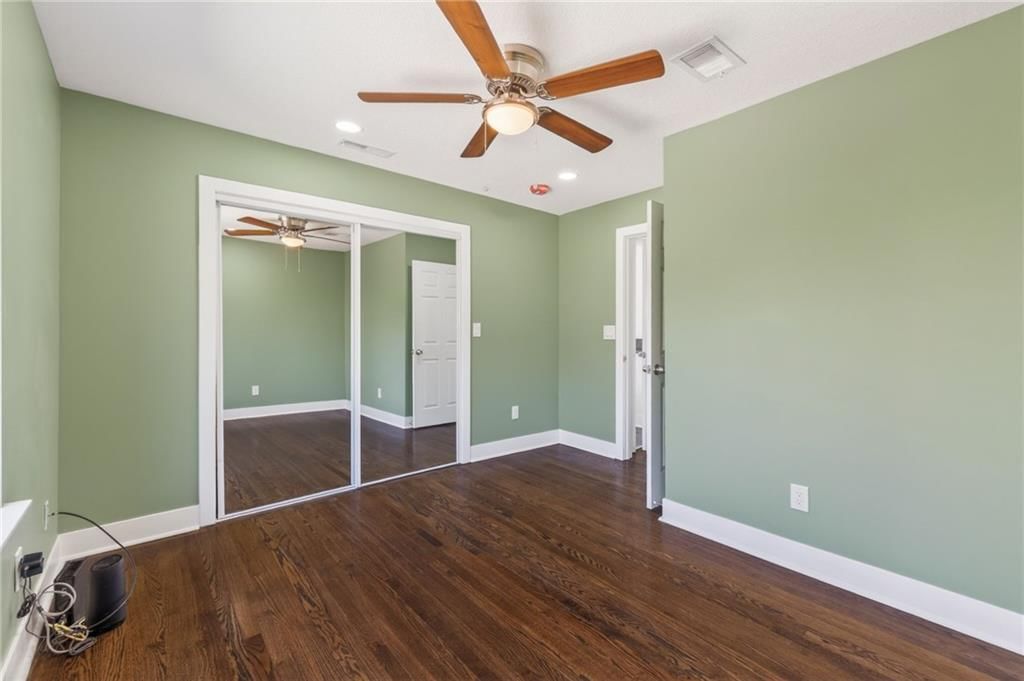 1056 Cleveland Avenue — photo 20