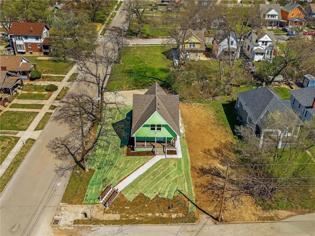1056 Cleveland Avenue — photo 25