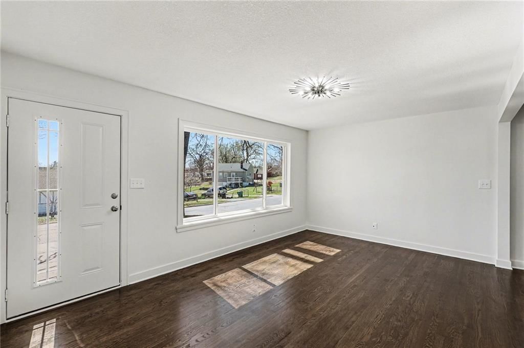 2720 Hagemann Street — photo 3