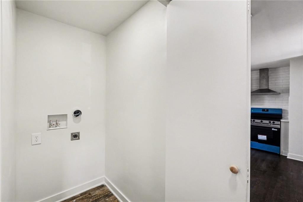 2720 Hagemann Street — photo 15