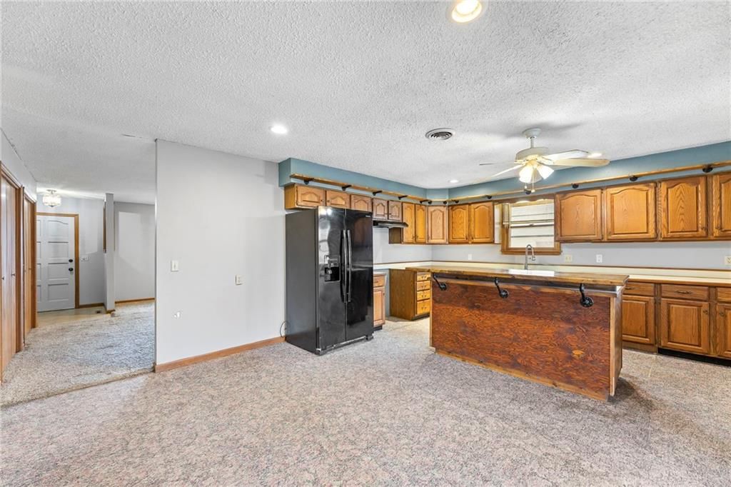 322 N 3rd Street — photo 10