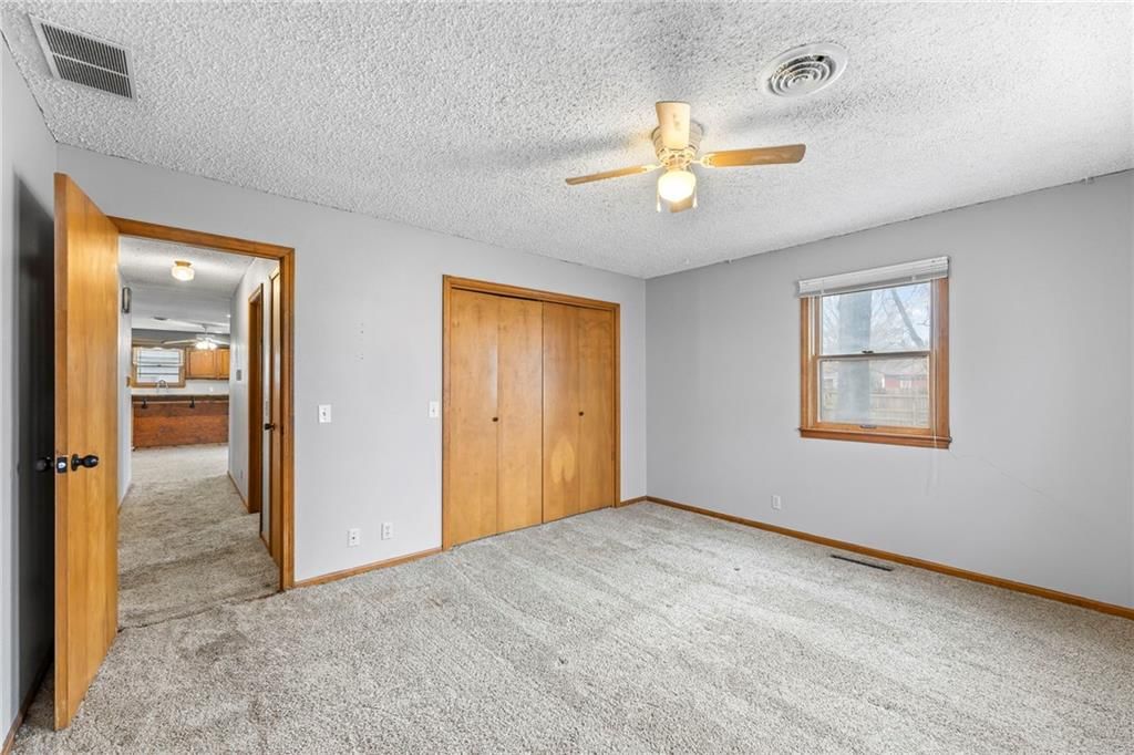 322 N 3rd Street — photo 18