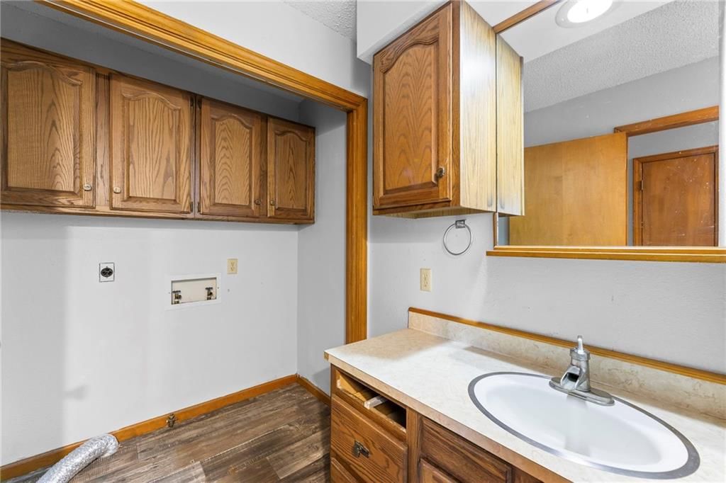 322 N 3rd Street — photo 24