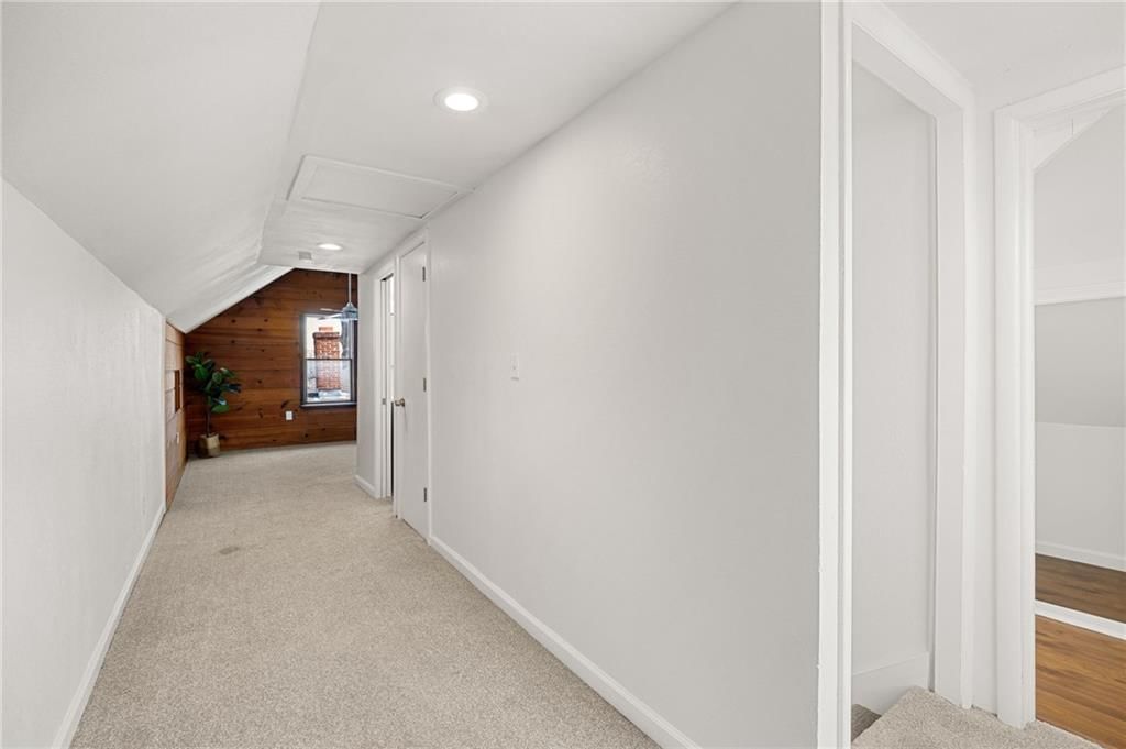 710 E 63 Terrace — photo 22