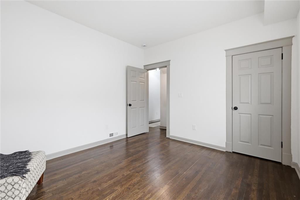 1311 E 29th Street — photo 25
