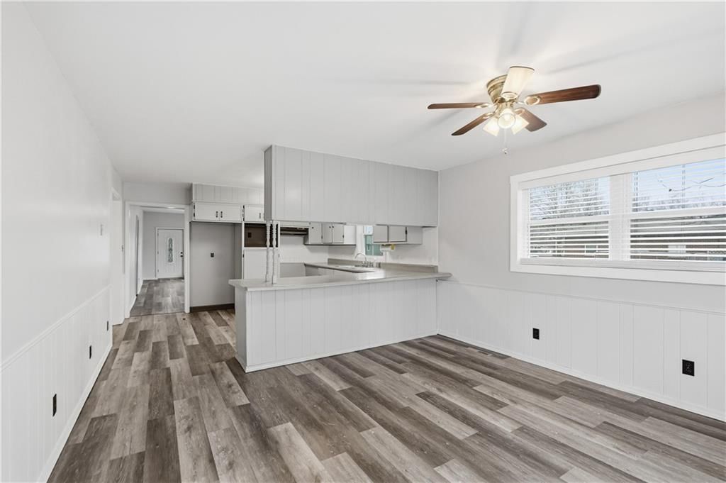 203 S Dittman Street — photo 2