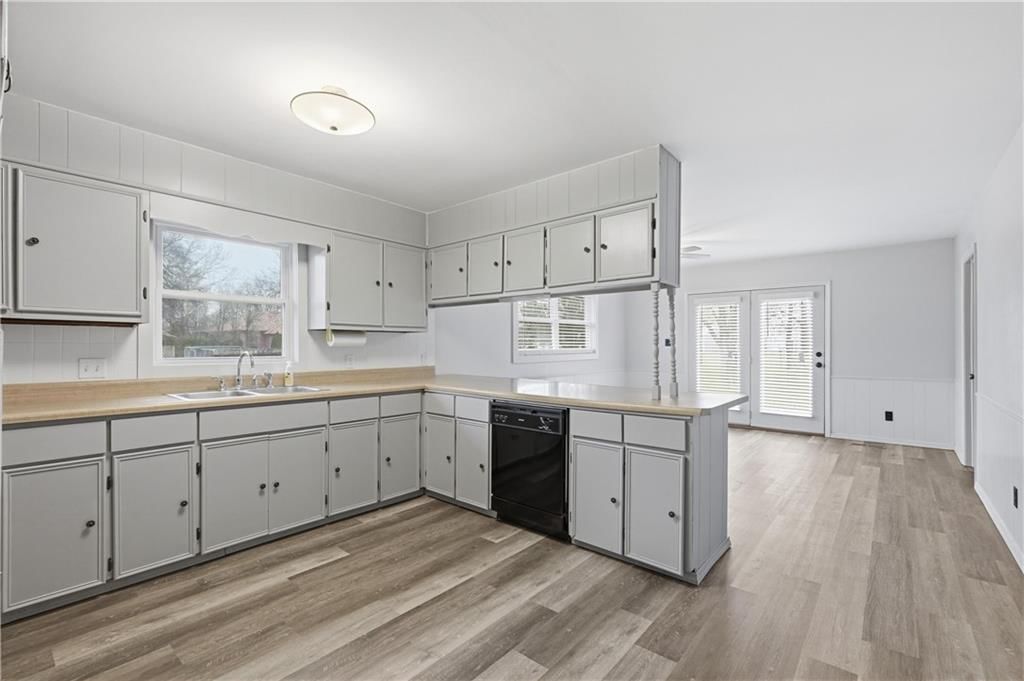 203 S Dittman Street — photo 13