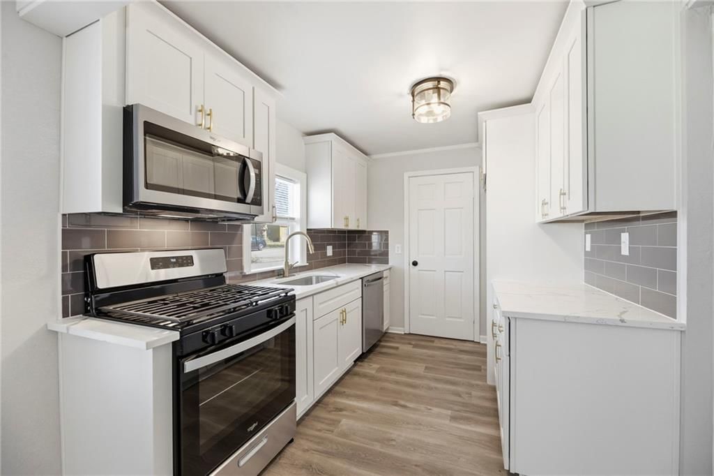 12754 Circle Drive — photo 10